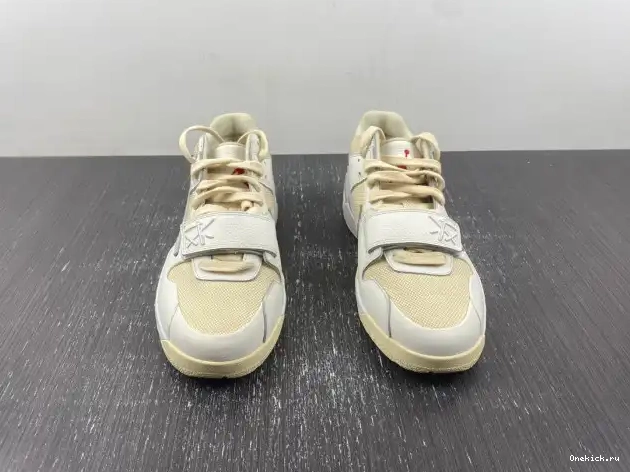 One Kick SCOTT TRAVIS CHECK X JORDAN CUT THE FZ8117-003 0613